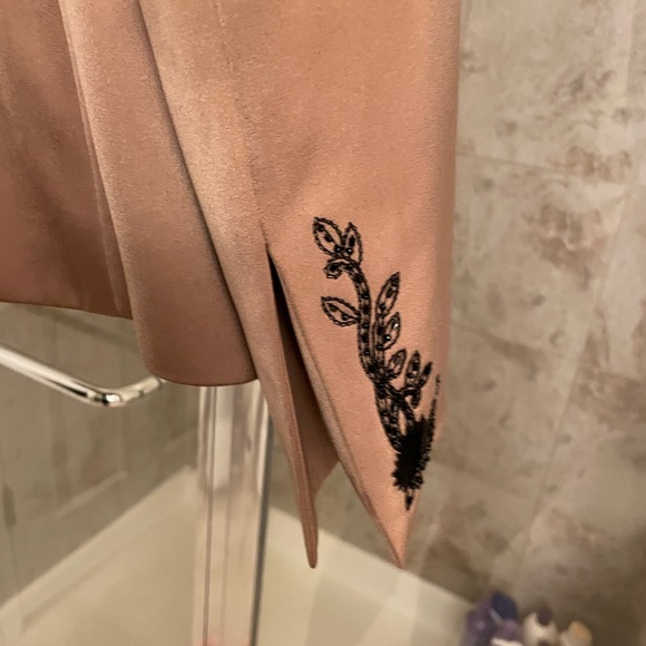 Embroidered Blazer - Picture 4 of 5